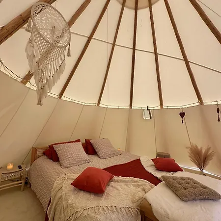 Tipi Nuit Insolite En Pleine Nature Lüks kamp alanı